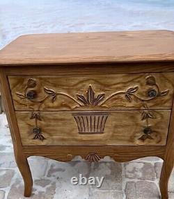 Late 20th Century Davis Furniture French Style 2 Drawer Bedside/End Table