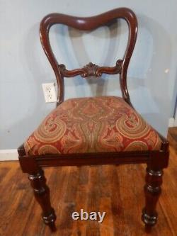 Late Empire Mahogany Chair with Carved splat and turned legs