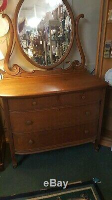 Late Victorian Antique Serpentine Oak Dresser & Carved Mirror 72