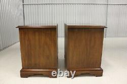 Pair Drexel Heritage Tryon Manor Collection Nightstands #117- 630 2