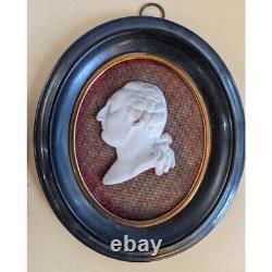 Pair of Louis XVI biscuit portraits 19th century