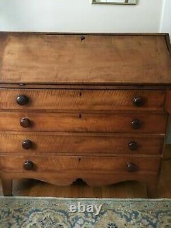 Period late 1700s American tiger maple slant front desk from Massachusetts