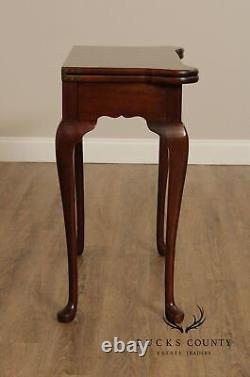 Queen Anne Style Mahogany Gate Leg Side Table