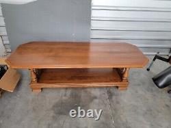 RARE Ethan Allen Heirloom Nutmeg Maple 60 Accent Coffee Table 10-8620