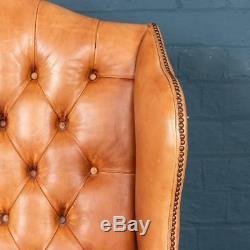 STUNNING LATE 20thC ENGLISH LEATHER WING BACK CHAIR c. 1980