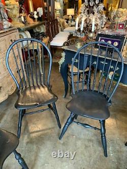 Set of Five Late 18th century American Painted Windsor chairs