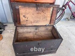 Small Wooden Painted Early American Trunk late 1800s hand made