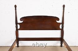 Stickley Federal Carved Mahogany Queen Size Pineapple Poster Bed
