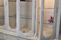 THOMASVILLE Ceremony Collection Mediterranean China Display Cabinet