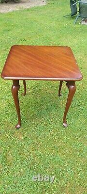 Walnut Queen Anne Style Handkerchief Table 25 by 25 by 28 inches