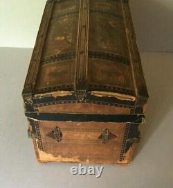 Wonderful Antique Late 19th Century Doll Sized Fitted Travel Steamer Trunk